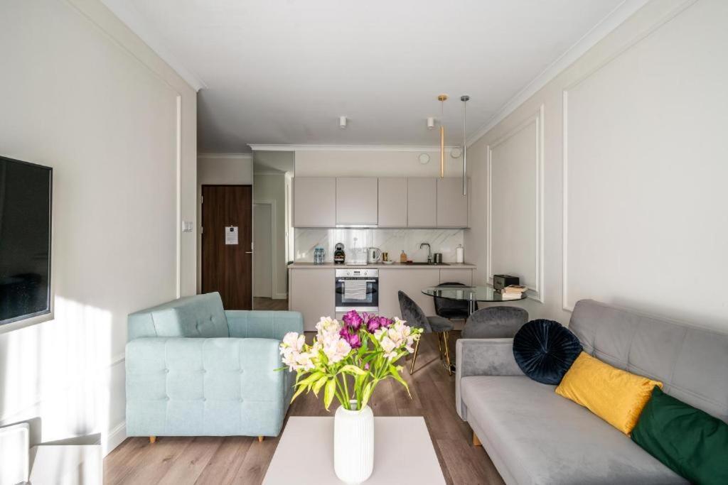 Mennica Residence Apartments ワルシャワ エクステリア 写真