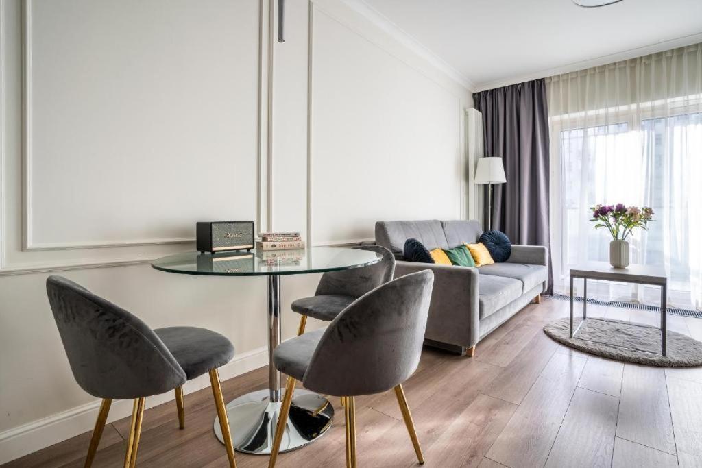 Mennica Residence Apartments ワルシャワ エクステリア 写真
