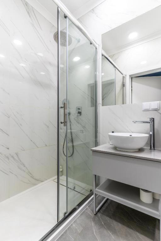 Mennica Residence Apartments ワルシャワ エクステリア 写真